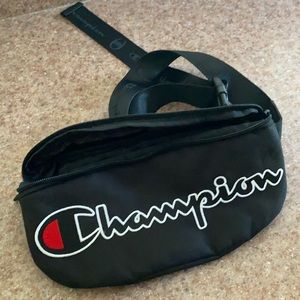 Champion Fanny Pack